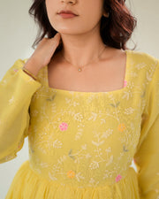 Vihana Kurti set